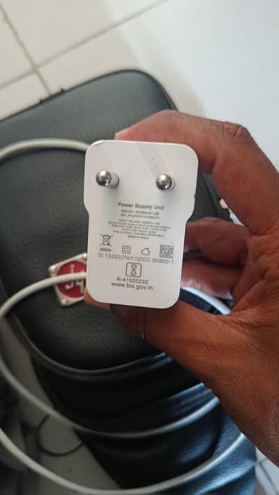 65 Watt Charger almost new Condition