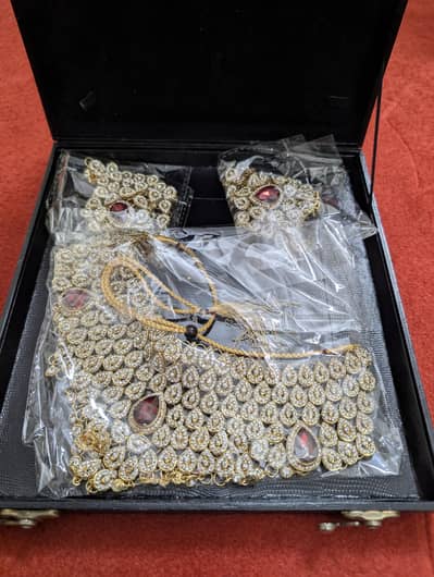 New Jewelry heavy set
