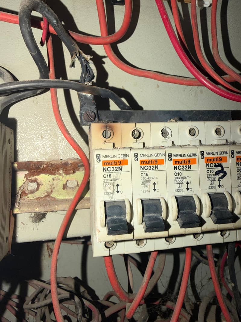 Electrician  services 2