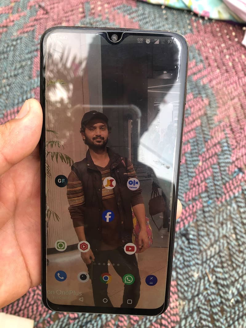 One Plus 6T 3