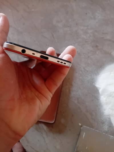 OPPO F17 Pro