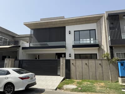 10 MARLA 4 BEDROOM HOUSE AVAILABLE FOR RENT 10 KVA SOLAR INSTALLED