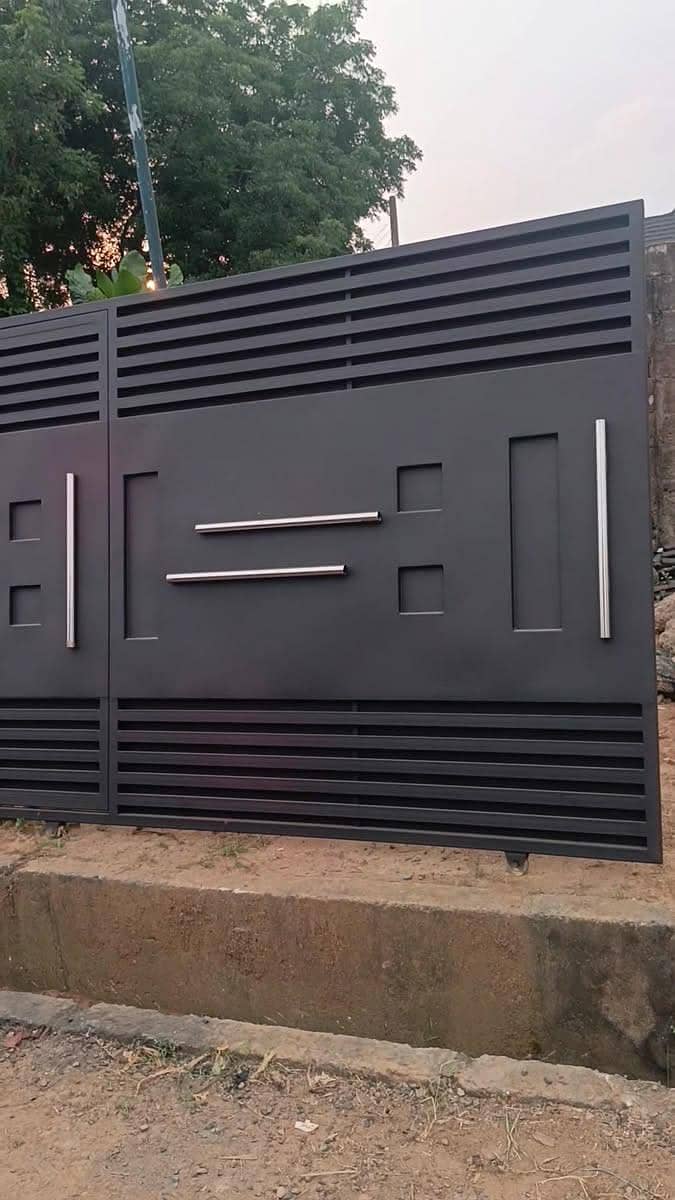 main gate 2