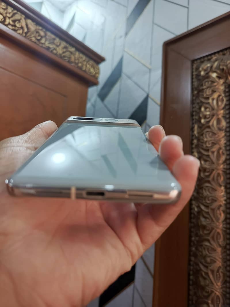 Google Pixel 7 Pro 2
