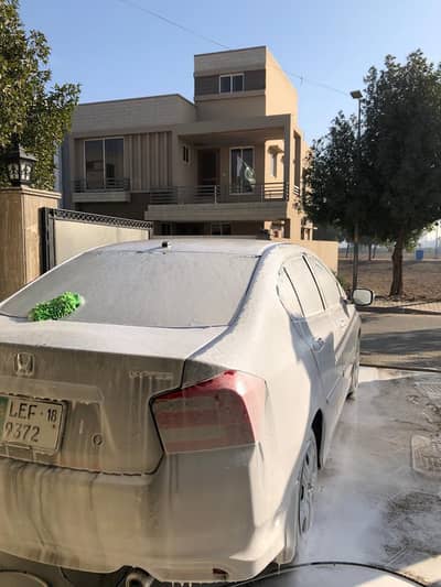 Car Wash kay liye larka chahiye