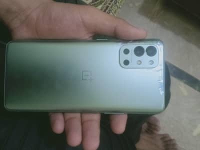 One Plus 9R