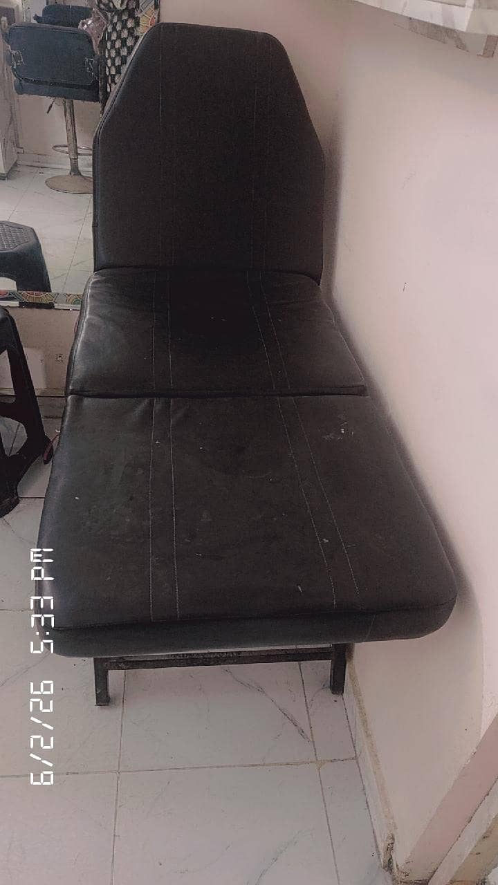 Facial bed 1
