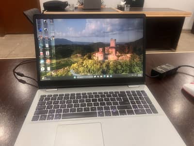 Dell inspiron 1tb hard 8gb ram i5-11 Generation