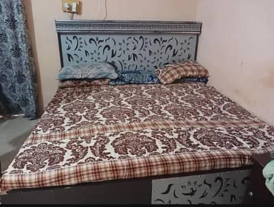 king size bed
