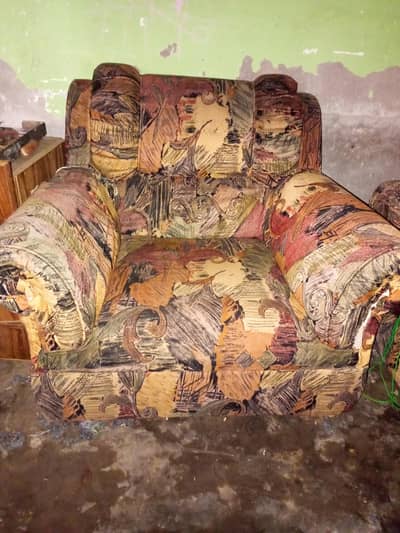 Sofa 6 Seater Good Condition