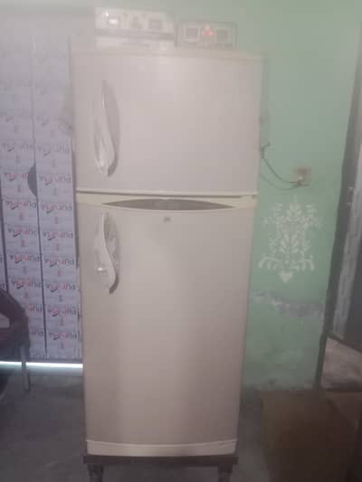 Refrigerator