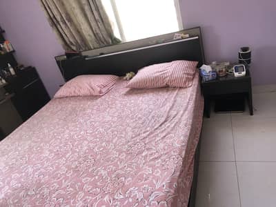Bedroom set