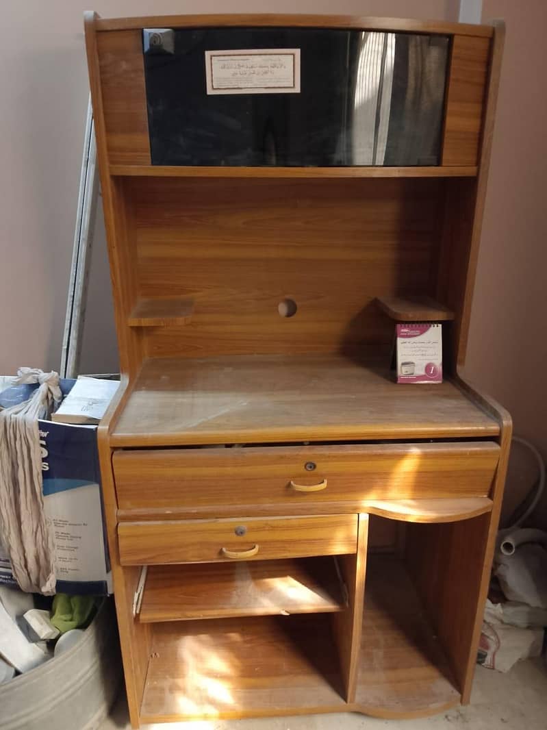 computer trolley 1