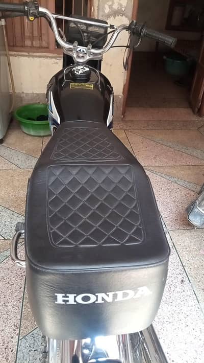 Brand New condition only 11k use in 4 year