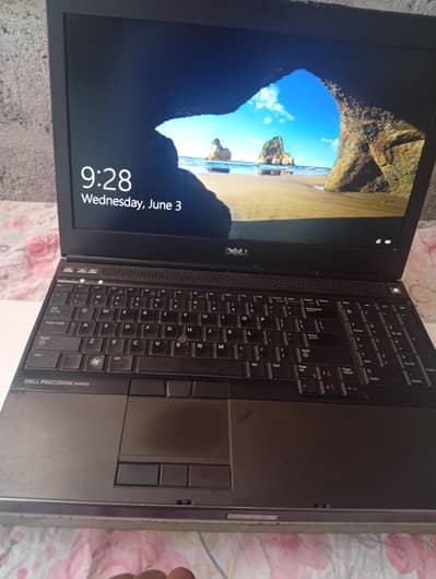 Dell Precision M4800 i7 4 gen 12GB ram 256GB SSD with original charger