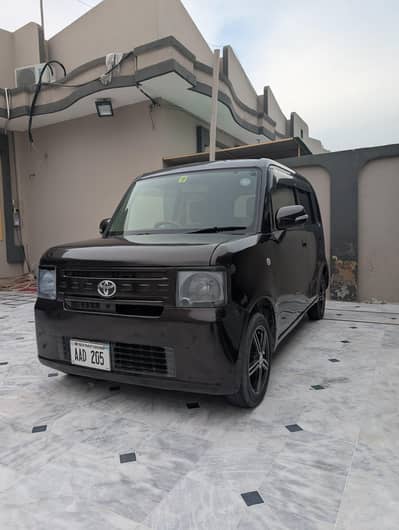 Toyota Pixis space 2012