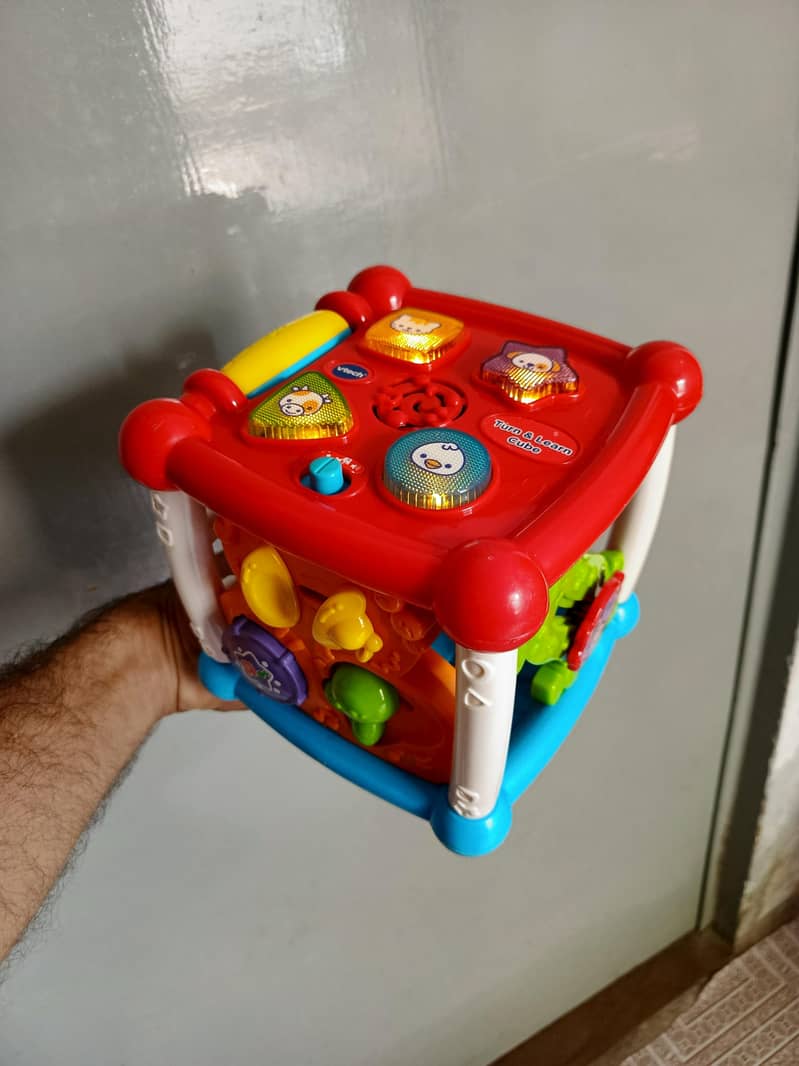 VTech Turn & Learn Cube | Explore & Learn on Every Side 1