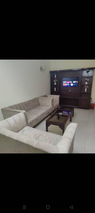 3-bed Furnished 1st Floor Portion