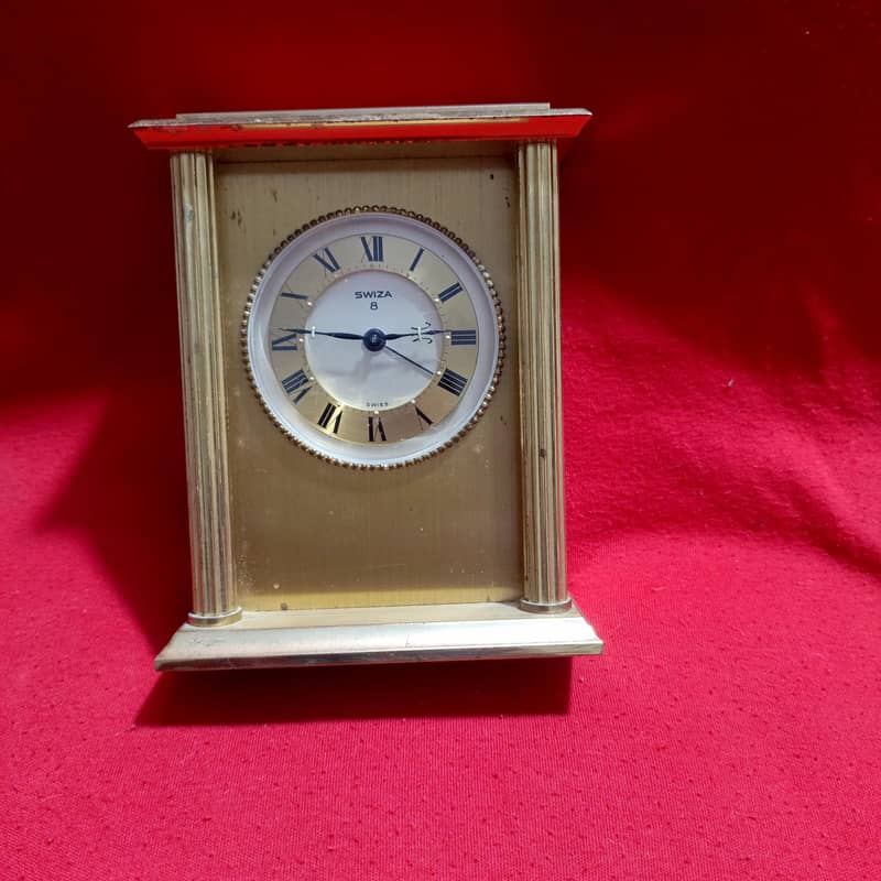 Antique Table clock 0