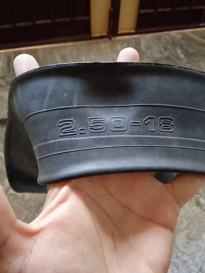 Front tyre tube HONDA CG125 SERVIS (2.50/18)