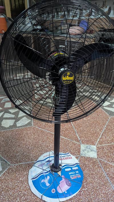 Brand new fan 12 volt battery Wala fan