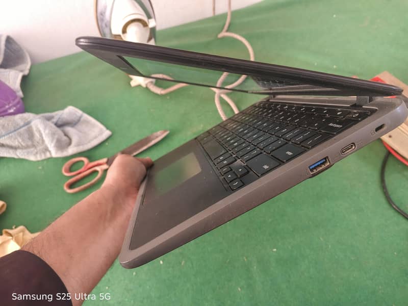Touch Screen Laptop 7