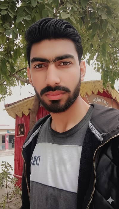 Mujhe protection squad main job mil sakti hai