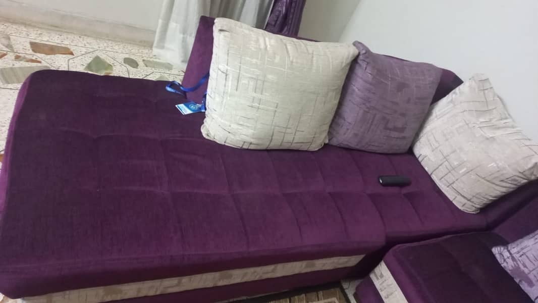 L Shaped Sof 6 seater 0