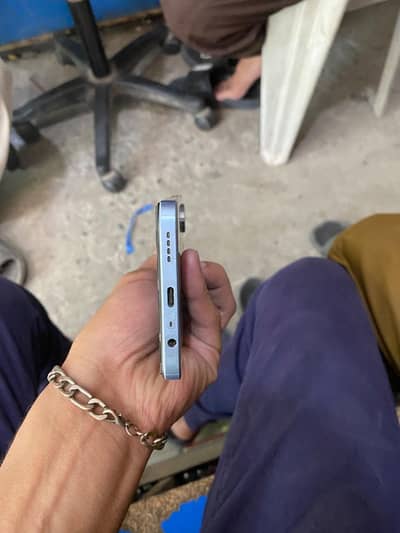 Realme Note 60