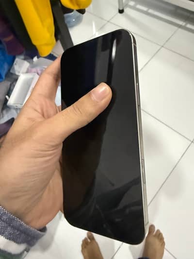 Apple iPhone 16 Pro Max