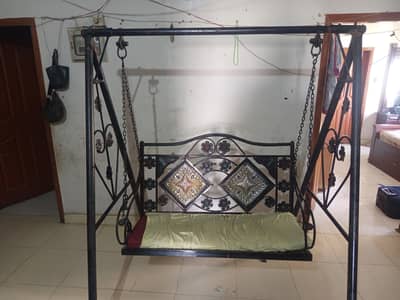 iron jhoola for sale 25000