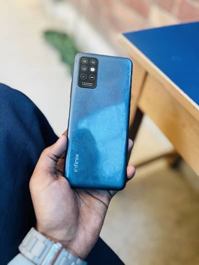Infinix Note 8i