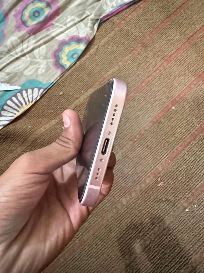 Apple iPhone 15 1