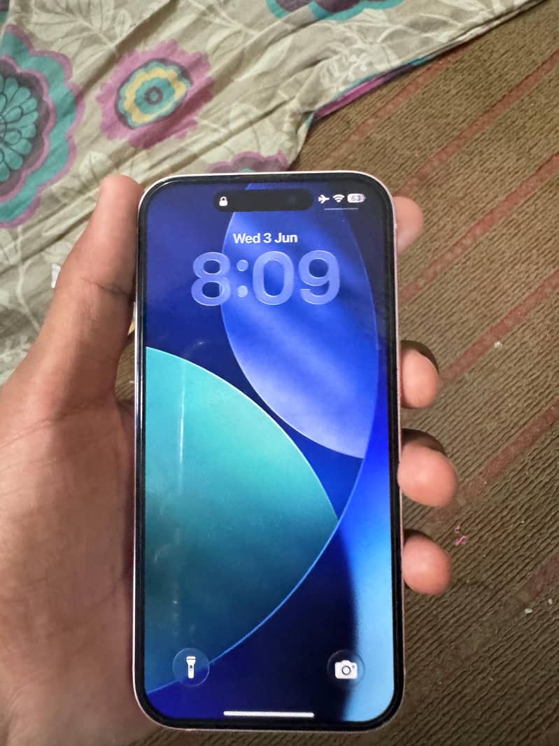 Apple iPhone 15 11