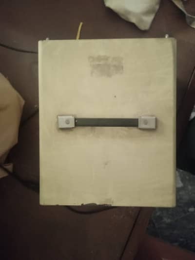 Refrigerator stabiliser for sale in very good condition.