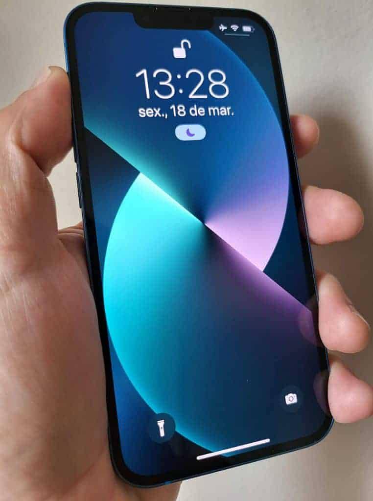 Apple iPhone 13 1