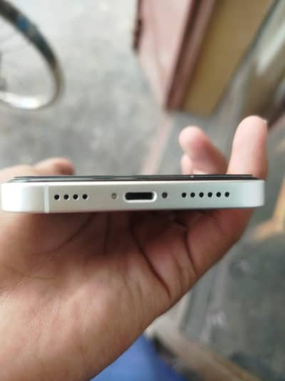 Apple iPhone XR convert 17 pro max