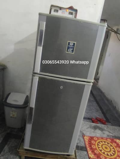 dawalnce refrigerator fridge 2 door medium size