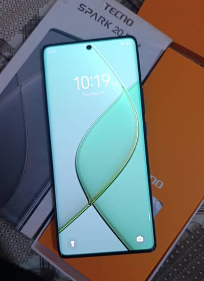 Tecno Spark 20 Pro Plus