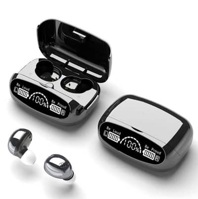 M32 EARPODS in lush condition