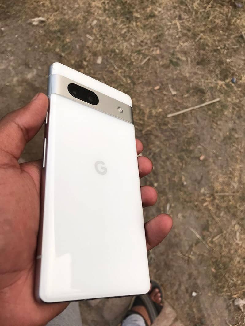Google Pixel 7a 2