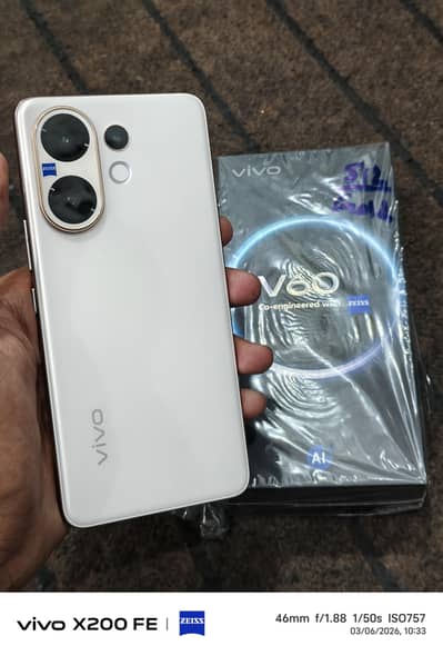 Vivo V60