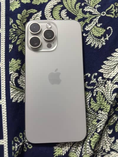 Apple iPhone 15 Pro Max