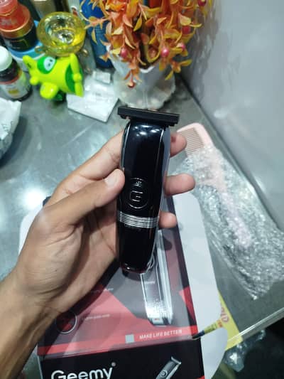 Hair Trimmer Machine