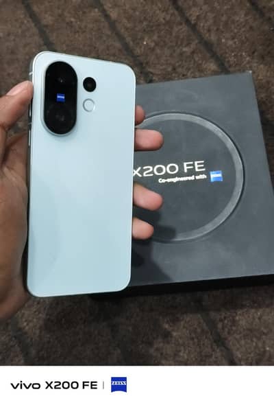 Vivo X200