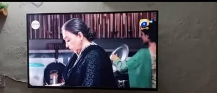 ecostar smart led tv 4k ultra HD 43inch urgent sale