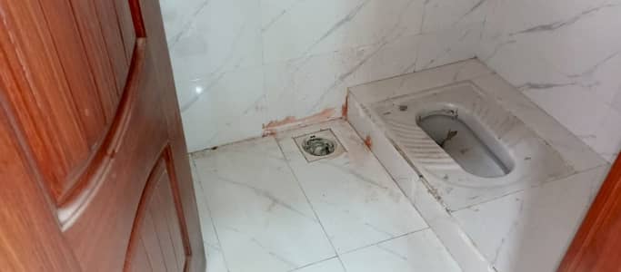 Highly-Desirable Prime Location House Available In Girja Road For sale