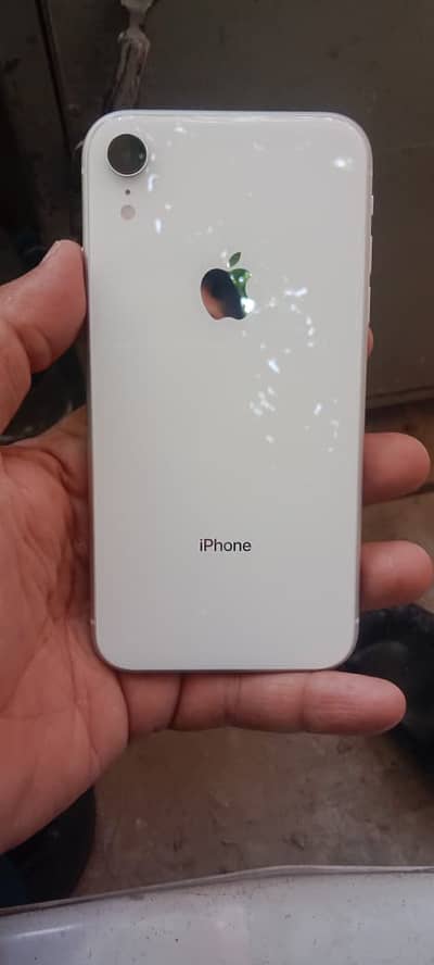 Apple iPhone XR