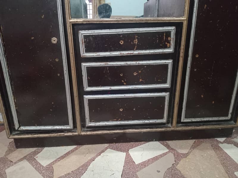 dressing table 2