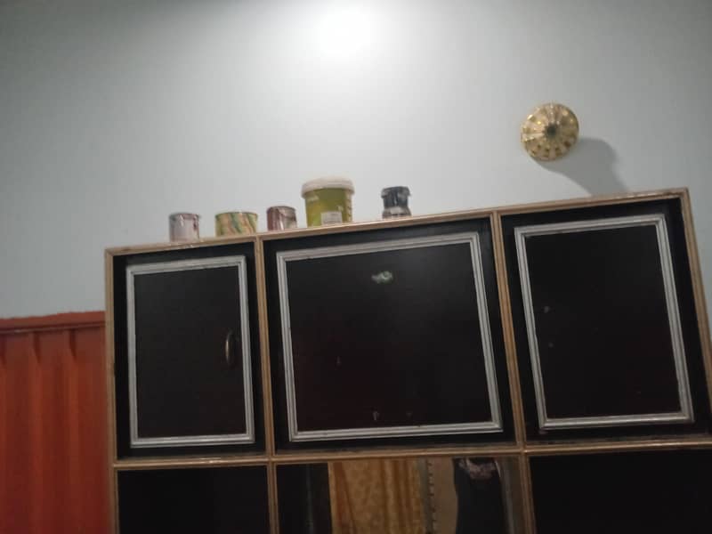 dressing table 4